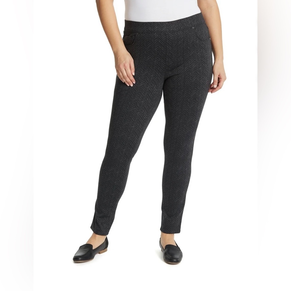 Gloria Vanderbilt women’s size 18 Avery pull on slim pants with pockets, black